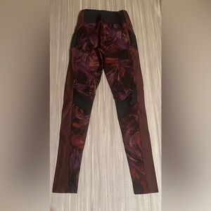 Stylish Women's Leggings - Purple and Black